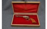 Colt Frontier Scout Revolver
1961 Kansas Centennial in Case - 5 of 6