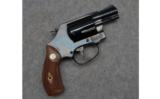 Smith & Wesson Classic Model 36-10 Revolver NEW - 1 of 4