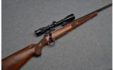 Winchester ~ 70 SA Featherweight ~ 6mm Rem - 1 of 9