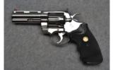 Colt ~ Python BrightStainless ~ .357 Mag. - 2 of 7