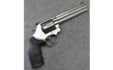 Smith & Wesson ~ 686-6 ~ .357 Magnum - 1 of 2