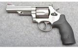 Smith & Wesson ~ Model 69 Combat Magnum ~ .44 Magnum - 2 of 3
