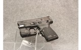 Smith and Wesson ~ Shield 2.0 - 1 of 2