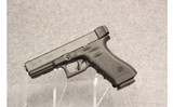 Glock ~ 17 ~ Gen 3 - 2 of 2