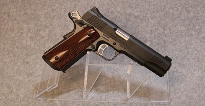 Kimber~Tactical Custom II~.45 ACP - Image 1 of 5