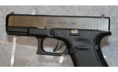 Glock~19 Gen 5~9mm - Image 3 of 4