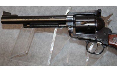 Ruger~New Model Blackhawk~.357 Magnum - Image 5 of 8