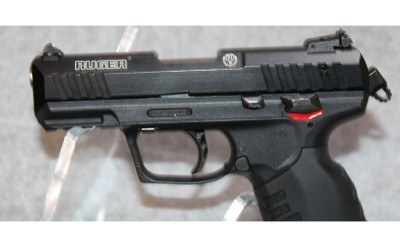 Ruger~SR-22~.22 LR - Image 5 of 6