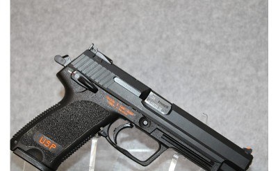 Heckler & Koch~USP Expert~.9mm - Image 3 of 6