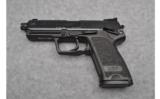 HK USP Tactical, .40 S&W with Threaded Barrel - 2 of 2