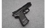 HK USP Tactical, .40 S&W with Threaded Barrel - 1 of 2