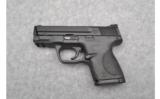 Smith & Wesson M&P9C Compact Carry 9mm - 1 of 2