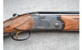 BERETTA 686 ONYX PRO SPORTING, 12 Gauge O/U, 30