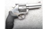 SMITH & WESSON 686-6 PLUS SS REVOLVER .357 MAGNUM 4
