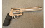 Smith & Wesson 460 XVR Revolver .460 S&W Magnum - 1 of 4
