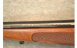 Winchester Model 70 Featherweight Ultra Grade Rifle .270 Win with Scope - 6 of 9