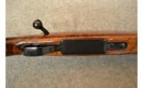 Weatherby Vanguard Thumbhole Bolt Rifle .223 Rem - 4 of 9