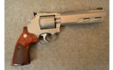 Smith & Wesson 686-6 Competitor Revolver .357 Magnum - 1 of 6