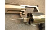 Smith & Wesson Performance Center Revolver .460 S&W - 3 of 5