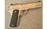 Kimber Stainless II Semi-Auto Pistol .40 S&W - 1 of 2