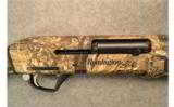 Remington Versa Max Semi-Auto Shotgun 12 Gauge - 2 of 9