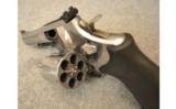Smith & Wesson 629-6 Revolver
.44 S&W Magnum - 4 of 4