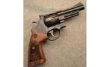 Smith & Wesson 29-10 .44 Magnum - 1 of 2