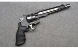 Smith & Wesson 629-7 in .44 Mag - 1 of 2