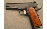 Smith & Wesson SW1911PD Gunsite Edition Pistol .45 Auto - 2 of 3