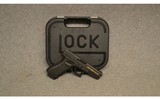 Glock ~ 17 Gen 3 Gadsden Edition ~ 9mm Luger - 4 of 4