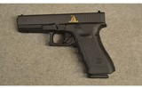 Glock ~ 17 Gen 3 Gadsden Edition ~ 9mm Luger - 3 of 4