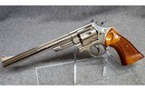 Smith & Wesson ~ 29-2 ~ .44 Magnum - 2 of 3