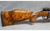Weatherby ~ Mark V Deluxe ~ .270 Weatherby Magnum - 2 of 10