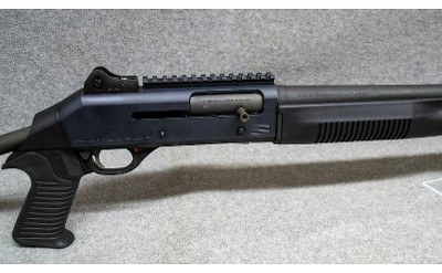 Benelli ~ M1014 ~ 12 Gauge - Image 3 of 10