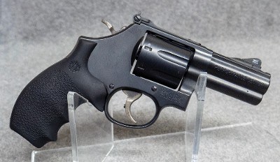Smith & Wesson ~ 586-7 Performance Center ~ .357 Magnum - Image 1 of 2