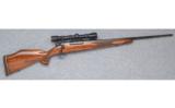 Weatherby, Mark V, .300 WBY Magnum - 1 of 7