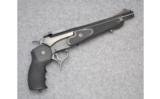 Thompson Center, Encore 2 Barrel Pistol Set - 1 of 3