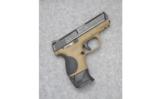 Smith & Wesson, M&P 9c, 9mm - 1 of 2