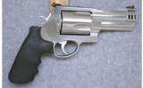 Smith & Wesson Model 500, .500 S&W Magnum - 1 of 2