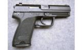 Heckler & Koch USP Pistol, .40 S&W - 1 of 2