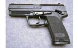 Heckler & Koch USP Pistol, .40 S&W - 2 of 2