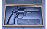 Smith & Wesson Model 29-2 Revolver, .44 Magnum - 3 of 6