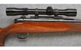 Weatherby Mark V Deluxe,
7mm Wby.Mag., LH West German - 2 of 7