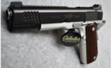 Kimber ~ Super Carry Custom ~ .45 Auto - 4 of 5