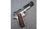Kimber ~ Super Carry Custom ~ .45 Auto - 1 of 5