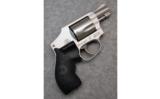 Smith & Wesson ~ 642-2 ~ .38 Spc. - 1 of 5