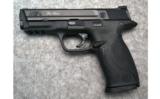 Smith & Wesson ~ M&P40 Pro Series ~ .40 S&W - 2 of 5