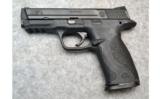 Smith & Wesson ~ M&P40 ~ .40 S&W - 2 of 5