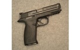 Smith & Wesson ~ M&P 40 ~ .40 S&W - 1 of 2