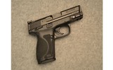 Smith & Wesson ~ M&P40 2.0 ~ .40 Smith & Wesson - 1 of 3